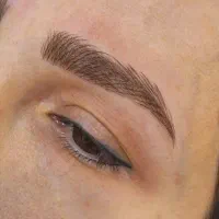 میکروبلیدینگ ابرو و شیدینگ لب