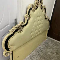 تاج تخت