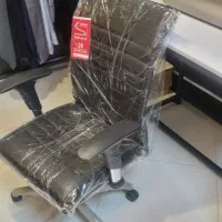 صندلی اداری قیمت عالی