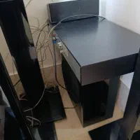 یک دستگاه کامل سینما خانگی