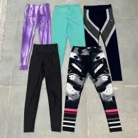 تعدادی شلوار لگ دخترانه و زنانه