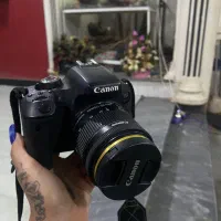 دوربین کنون 800D