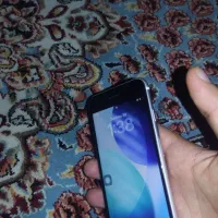 آیفون se 64|موبایل|هشتگرد, شهرک صنعتی هشتگرد|دیوار