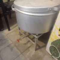 قابلمه روحی ضخیم با اجاق نو و استفاده نشده