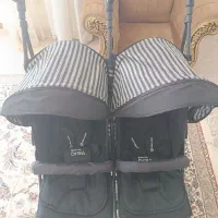 کالسکه دوقلو