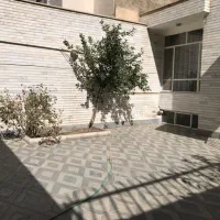 حیاط دربست زعفرانیه