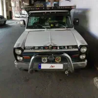 نیسان وانت مدل۹۰ سفید دوگانه.
