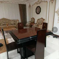 میز و صندلی غذاخوری ۴ نفره در حد نو