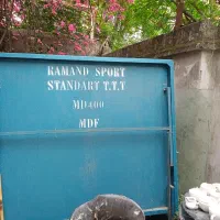 میز پینگ پنگ کا ملا سالم