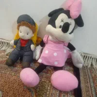 تعداد زیادی عروسک