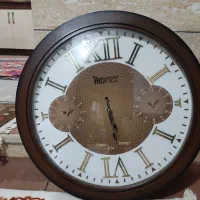 ساعت دیواری