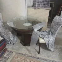 میز ناهار خوری چوب جنس عالی سالم و تمیز