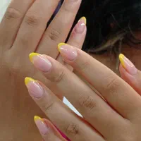 کاشت ناخن 300 تومن