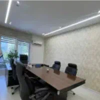 استخدام منشی و مونتاژ کار خانم