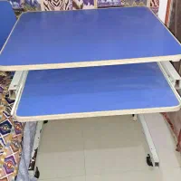 میز کامپیوتر چرخ دار