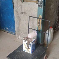 باسکول سنگی و پیستوله رنگ