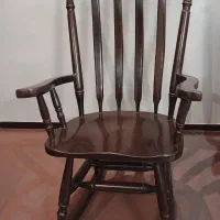 صندلی تابی راکی