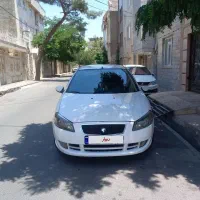 رانا مدل ۹۳ سالم