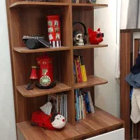کتابخانه. ویترین