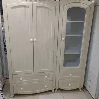 دو عدد سرویس تخت کمد ویترین