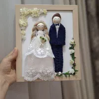 عروسک  قاب خانوادگی مکرومه گیفت تولد  اقتصادی هدیه