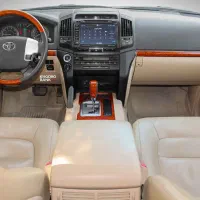 فروش تخصصی خودروهای لوکس در شیراز