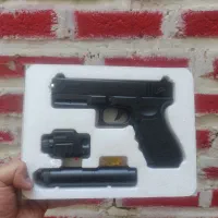 خراب نشوترین تفنگ ساچمه ای خشاب، خفه کن و لیزردار