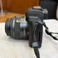 دوربین کنون m50