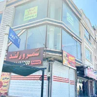 فروش ۳طبقه تجاری بهمراه زیرزمین ابتدای فاز۲
