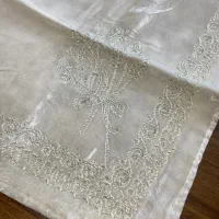 رومیزی مخمل قدیمی