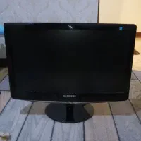 مانیتور رایانه و اسپیکر همراه با ۲ عدد باند فابریک