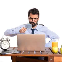 استخدام نیرو زیر ۳۰ سال پر انرژی لطفا