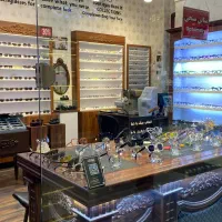 استخدام فروشنده عینک در غرب تهران