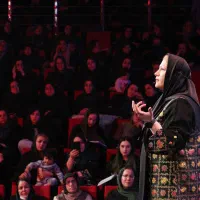 کار در منزل مخصوص بانوان پول ساز ترین تجارت قرن