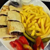 اجاره رستوران با تمامی تجهیزات