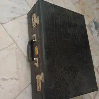 چمدان قاشق و چنگال