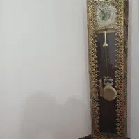 ساعت ایستاده برنزی
