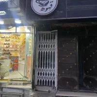 مغازه نقلی دور میدان علی