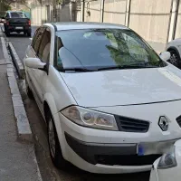 مگان اتومات ۹۲ سفید