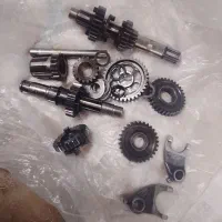 گیربکس موتور سیکلت چهار دنده تمیز
