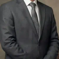 سه دست کت و شلوار درحدنوع چندبار عروسی. پوشیدم