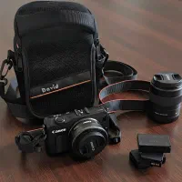 دوربین سینمایی کنون Eos M با دولنز و پک کامل