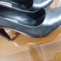 کفش پاشنه بلندمجلسی شماره ۴۰