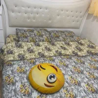 تخت دونفره آیینه قدی دو عدد پاتختی همراه دراور