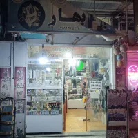 مغازه-تجاری-بر-خیابان-اصلی-رهن-و-اجاره