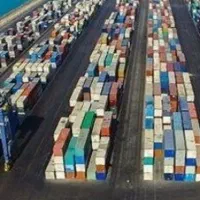 جویای کار در دفتر بازرگانی