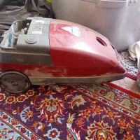 جارو برقی کار کرده فقط دکمه روش کردنش خرابه و ضبط