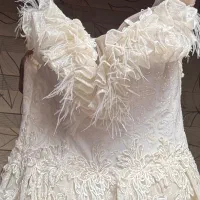 لباس عروس تور و پر کار شده (استفاده نشده)