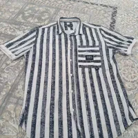 تعدادی لباس مردانه در حد نو
