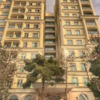 105متر-ازگل-برج-سلطنتی-و-کلاسیک-رویال-پارک